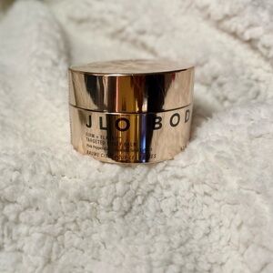 JLO Body Firm + Flaunt Targeted Booty Balm - Gold